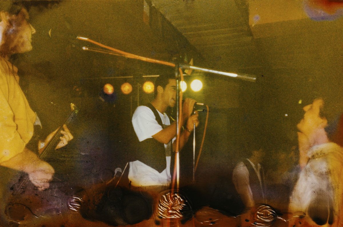 Los Hilarios con Limón en concierto